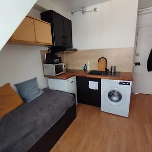 Cosy Village Of Batignolles Appartement